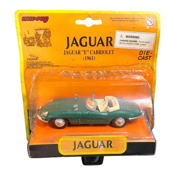 New Ray Other - New Ray Jaguar "E" Cabriolet 1961 Die Cast 1:43 Green #48832 Open Top Collection